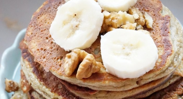 bananen pannenkoeken, banaan ei pannenkoek, gezonde pannenkoek met banaan en havermout