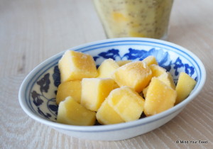 Mango chia pudding