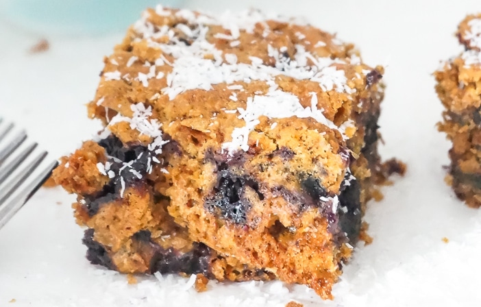 blueberry breakfast cake, blauwe bessen ontbijttaart, blauwe bessen cake