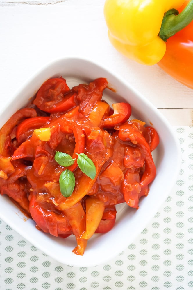 peperonata recept gestoofde paprika's, pastasaus, pasta peperonata