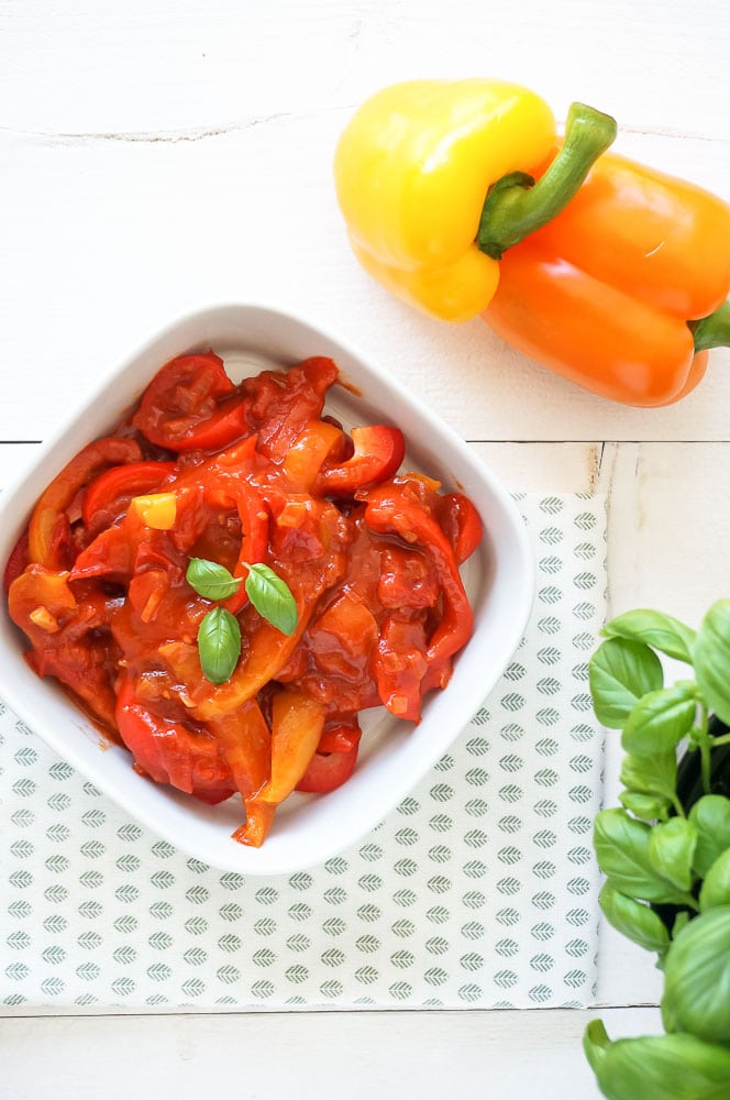 peperonata recept gestoofde paprika's, pastasaus, pasta peperonata