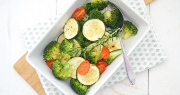Gegrilde broccoli, broccoli uit de oven, geroosterde broccoli
