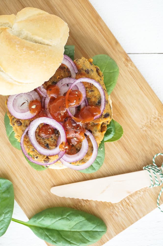 zoete aardappel linzen burger, recept, vegetarische burger, linzenburger