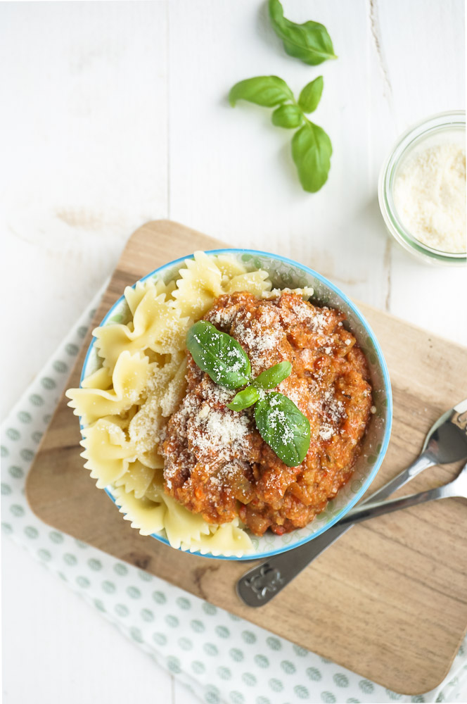 Pastasaus met veel groenten, recept gezonde pastasaus, pastasaus verborgen groenten