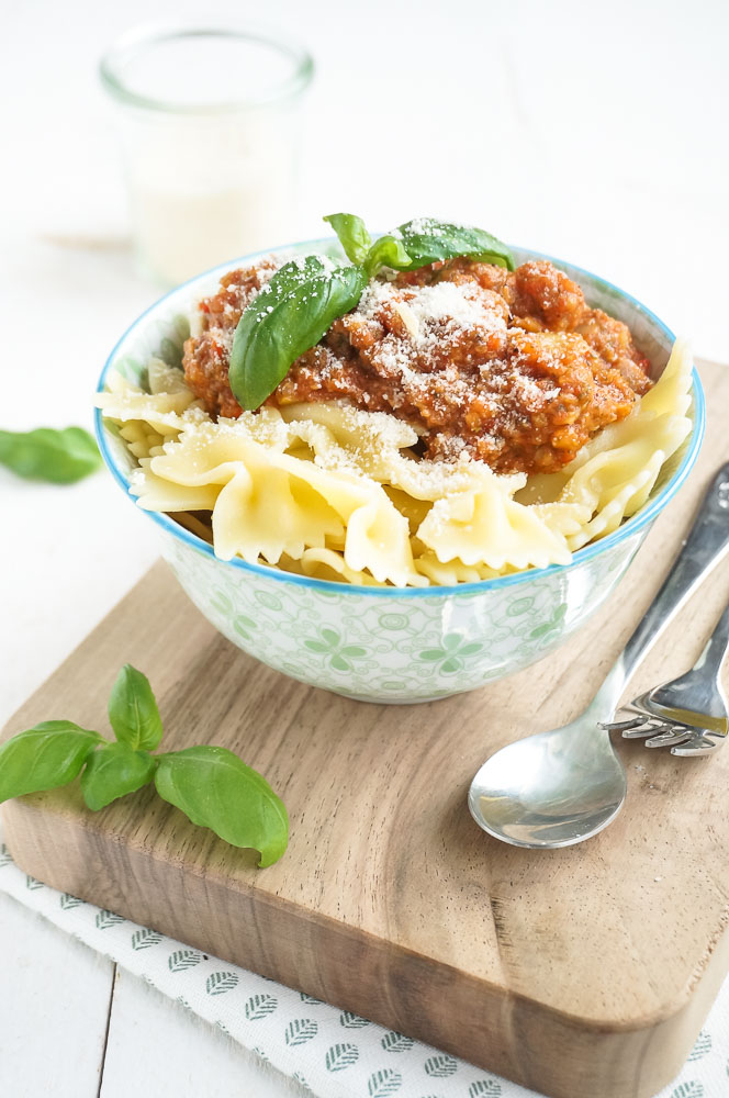 Pastasaus met veel groenten, recept gezonde pastasaus, pastasaus verborgen groenten