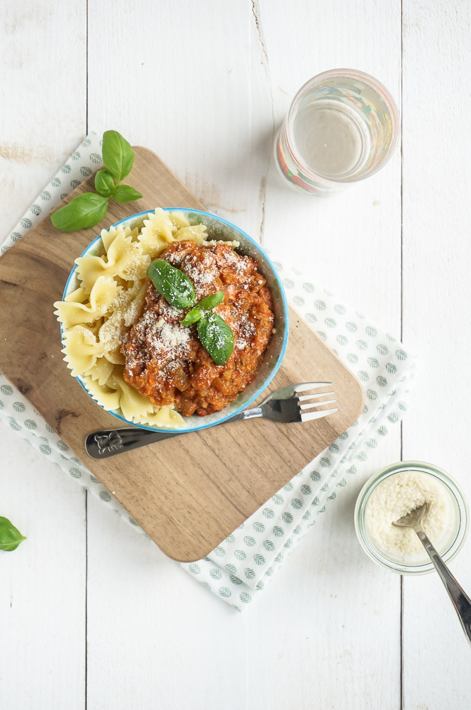 Pastasaus met veel groenten, recept gezonde pastasaus, pastasaus verborgen groenten