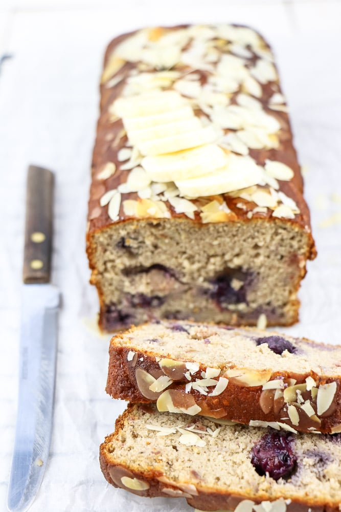 bananenbrood met blauwe bessen, gezond recept, gezonde tussendoortjes, glutenvrij bananenbrood