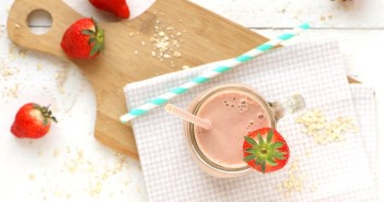 ontbijtsmoothie met havermout en aardbei (2)