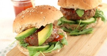 Indonesische hamburgers, makkelijk recept voor hamburgers met Indische smaken