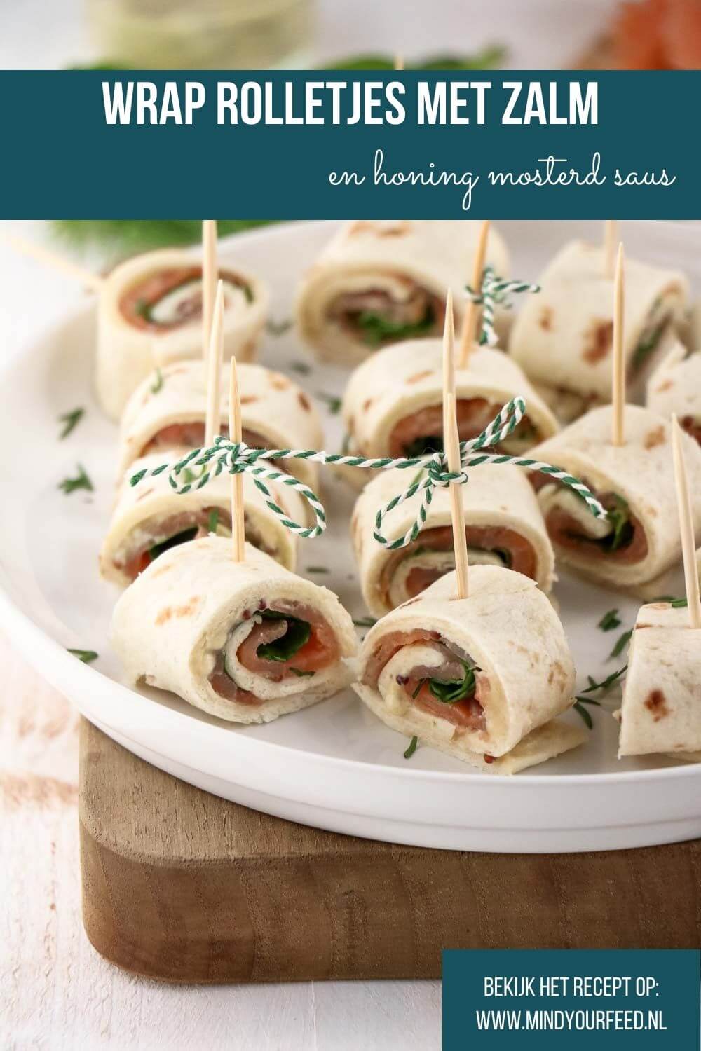 Zalm wrap, wrap rolletjes met gerookte zalm en honing mosterd saus, feestelijk borrelhapje of makkelijk picknick recept