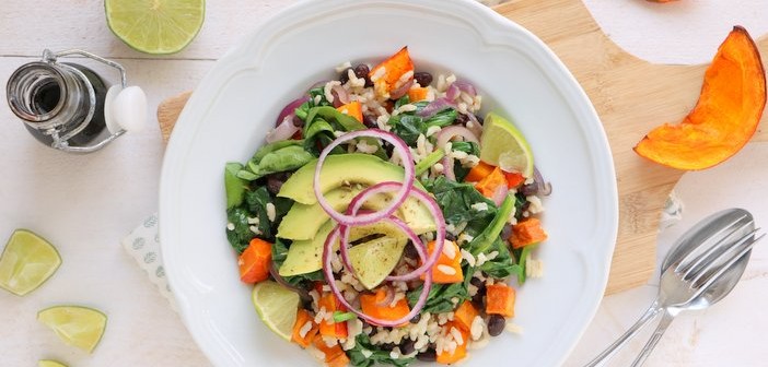 rijstsalade met pompoen, salade met rijst, recept, gezonde salade met pompoen en bonen, herfst salade