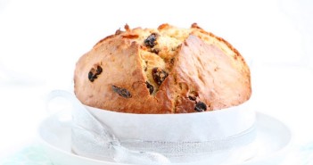 Italiaanse panettone (kerstbrood) Italiaanse panettone, panettone recept, zelf panettone maken, feestelijk Italiaans kerstbrood