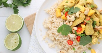 gele kokos curry met kip