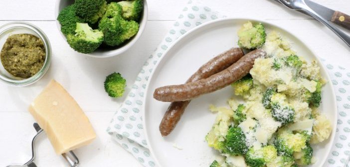 broccolistamppot, broccoli stamppot met pesto en kaas