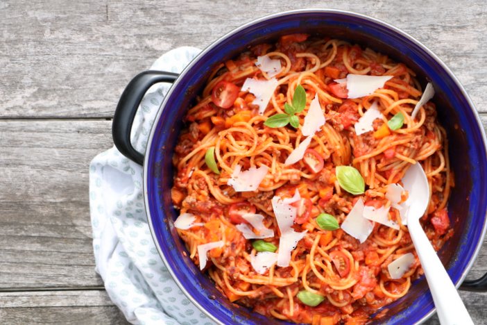 spaghetti bolognese, makkelijk recept Italiaanse spaghetti bolognese, eenpans recept, makkelijke maaltijd