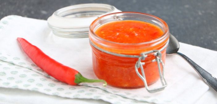 zelf chilisaus maken