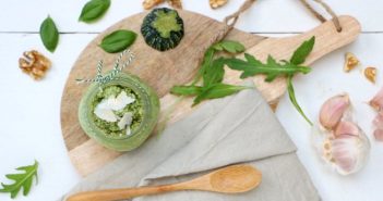 Courgette pesto met walnoten courgette pesto