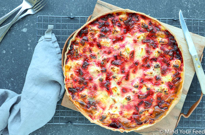 quiche met zalm en rode biet