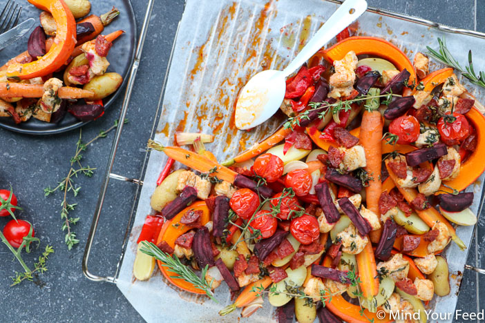 pompoen uit de oven, traybake pompoen, aardappels, kip, chorizo, ovenschotel pompoen