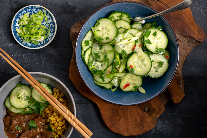 Oosterse komkommersalade