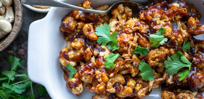bloemkool uit de oven, vegetarisch gerecht, bloemkool met zoetzure saus