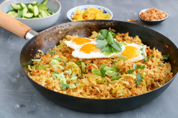 Indonesische nasi goreng - Mind Your Feed