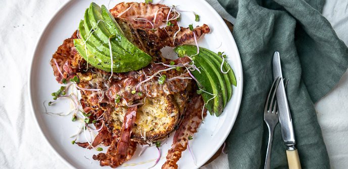 hartige wentelteefjes met spek en avocado, lunch recept, brunch, Pasen