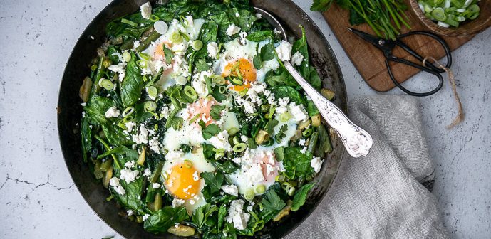groene shakshuka, vegetarisch recept voor shakshuka met groenten