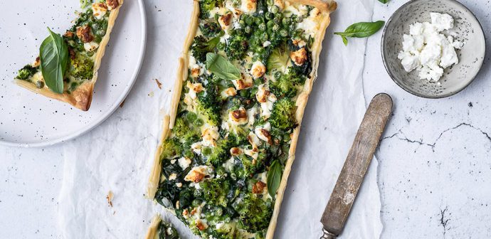 quiche met broccoli, spinazie en feta, recept voor hartige taart