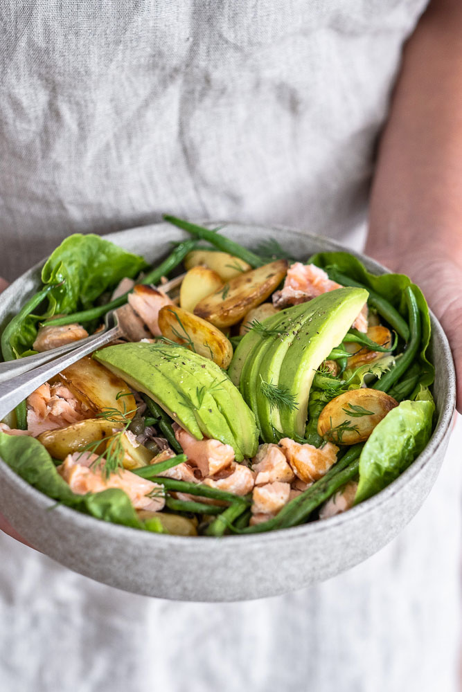 zalm uit de oven, krieltjes met zalm, aardappel salade met zalm uit de oven, met haricots verts en avocado