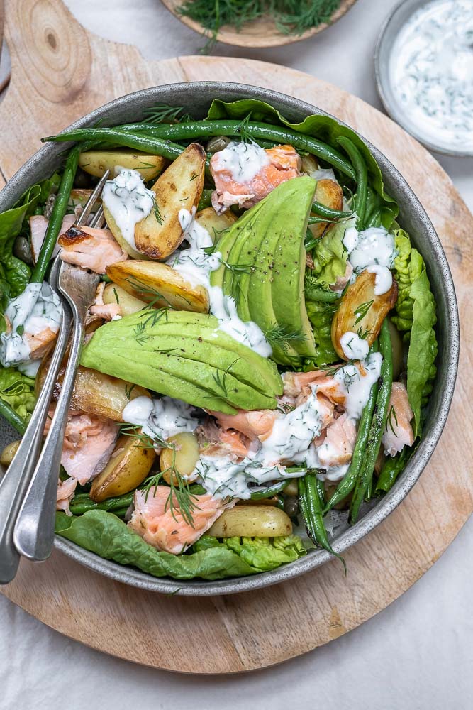 zalm uit de oven, krieltjes met zalm, aardappel salade met zalm uit de oven, met haricots verts en avocado