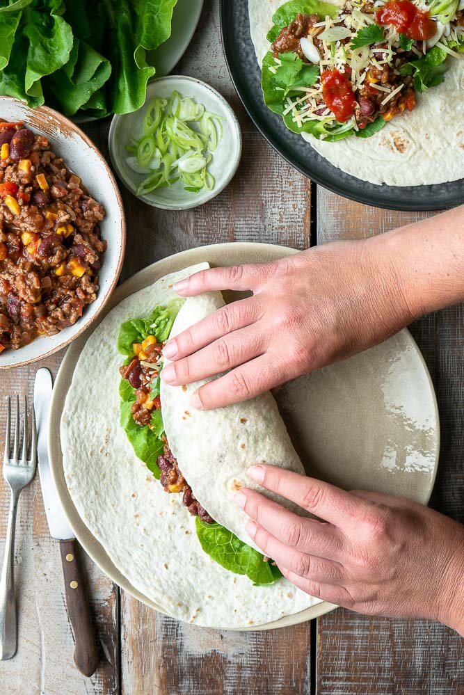 Mexicaanse burrito's met gehakt, tortilla, wraps met gehakt, wereldgerechten, Knorr, zonder pakjes en zakjes, makkelijke maaltijden