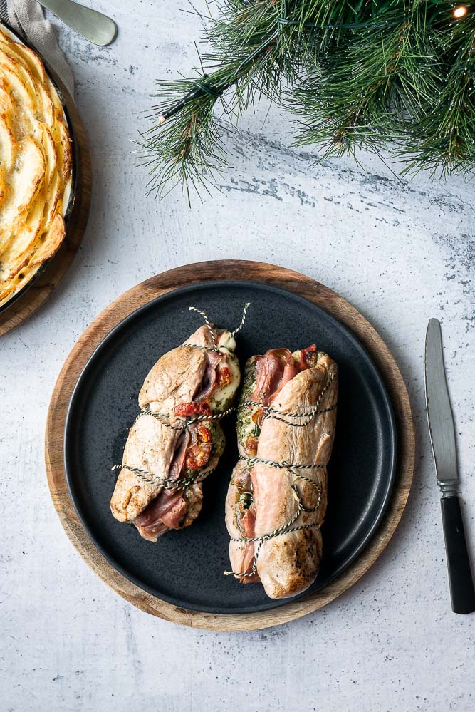 Italiaanse varkenshaas, gevulde varkenshaas, varkenshaas met pesto, mozzarella, Parmaham