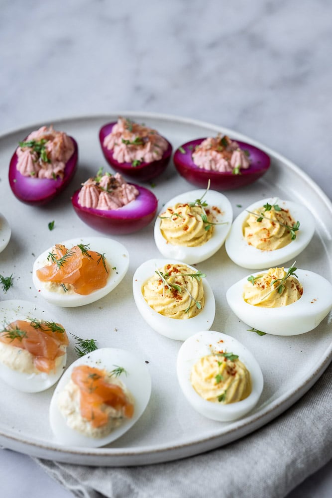 gevulde eieren met kerrie en mosterd, de lekkerste gevulde eieren, klassieke gevulde eieren, met yoghurt en mayonaise