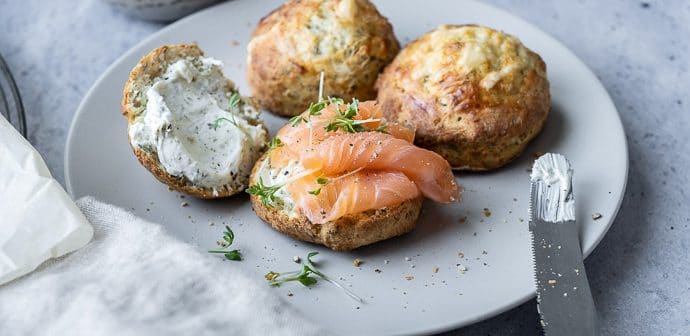 hartige scones met Parmezaanse kaas, scones met kaas, klassiek recept, scones met karnemelk
