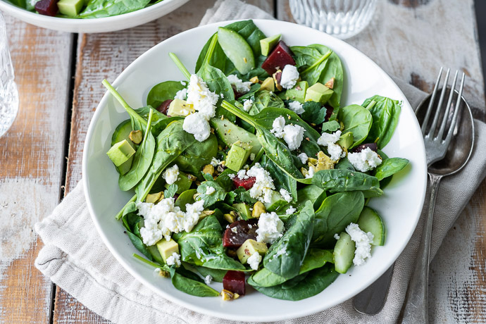 spinazie salade met geitenkaas, spinaziesalade, recept gezonde salade met spinazie,