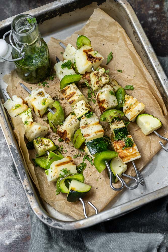 vegetarische bbq spiesjes met halloumi, halloumi spiesjes, spiezen, vegetarische bbq recepten