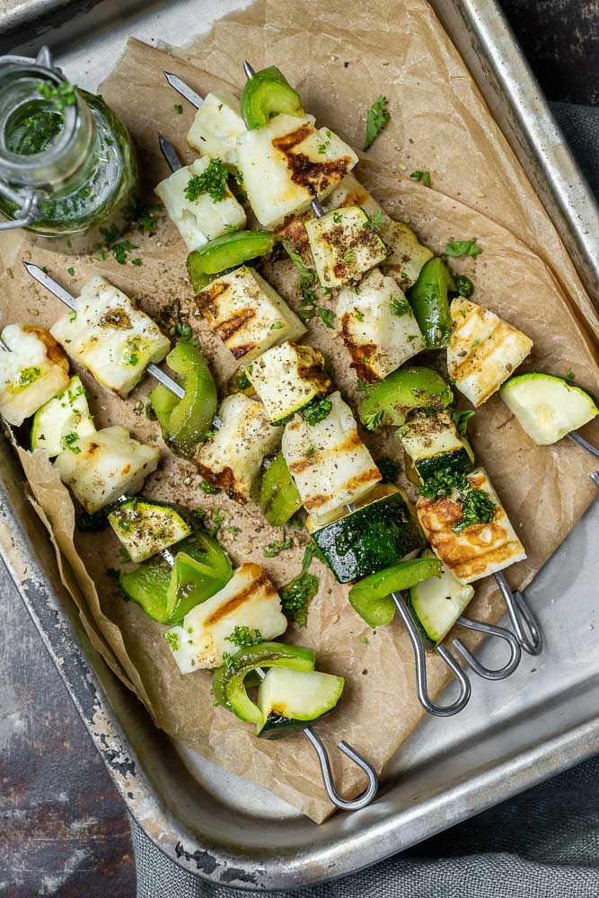 vegetarische bbq spiesjes met halloumi, halloumi spiesjes, spiezen, vegetarische bbq recepten