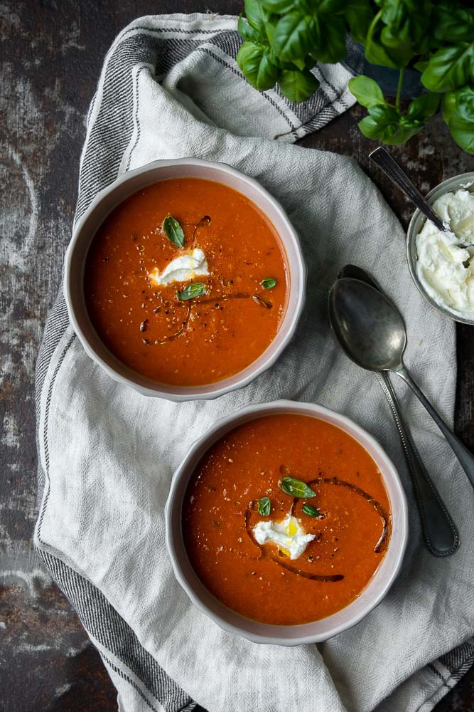 Italiaanse tomatensoep, verse tomatensoep, pomodoro, pomodori tomaten, tomatensoep met mascarpone