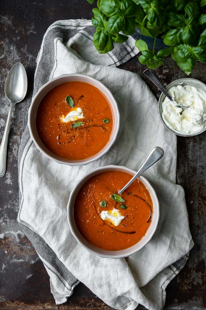 Italiaanse tomatensoep, verse tomatensoep, pomodoro, pomodori tomaten, tomatensoep met mascarpone