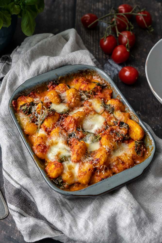 gnocchi ovenschotel, ovenschotel met gnocchi, ovenschotel met pasta, vegetarische ovenschotel, makkelijke ovenschotel