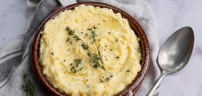 polenta, recept snelle polenta met fontina kaas, tijm en rozemarijn, polenta maken, polenta recept