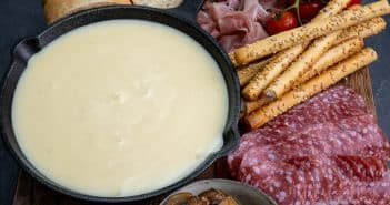 Italiaanse kaasfondue kaasfondue, kaasfondue maken, recept, allerlekkerste kaasfondue, welke kaas, welke dips, bijzondere kaasfondue, Italiaans recept