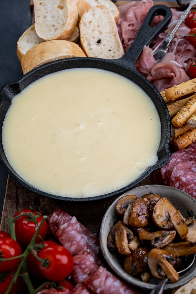 kaasfondue, kaasfondue maken, recept, allerlekkerste kaasfondue, welke kaas, welke dips, bijzondere kaasfondue, Italiaans recept