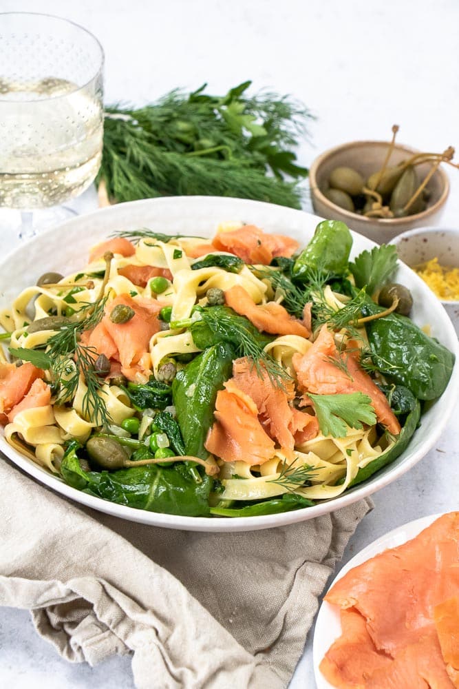 pasta met gerookte zalm, pasta met zalm, pasta recept zalm, wilde zalm, Alaska, pasta gerecht, vis,