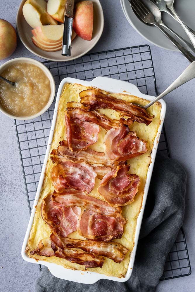 zuurkool ovenschotel met spek en appel, recept, ovenschotel met zuurkool, makkelijke ovenschotel, winter