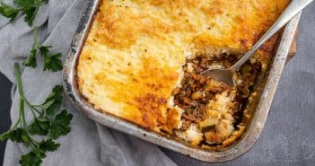 Bloemkool ovenschotel met gehakt Bloemkool ovenschotel met gehakt, bloemkoolschotel uit de oven, bloemkoolpuree, recept, makkelijk