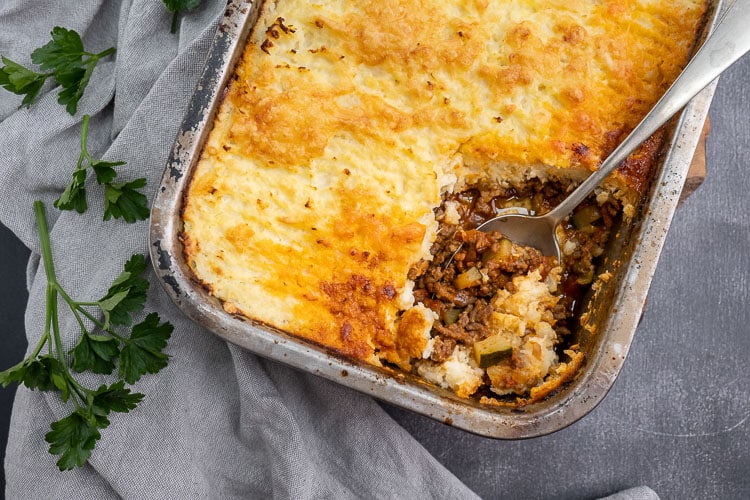 Bloemkool ovenschotel met gehakt, bloemkoolschotel uit de oven, bloemkoolpuree, recept, makkelijk