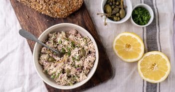 Tonijnsalade, zelf tonijn salade maken, tonijnsalade recept, ouderwetse tonijnsalade, klassieke, gezonde, recepten, smeersalade tonijn