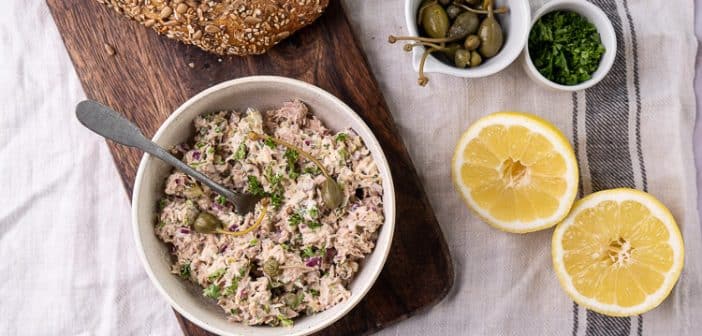 Tonijnsalade, tonijn salade, tonijnsalade recept, ouderwetse tonijnsalade, klassieke, gezonde, recepten, smeersalade tonijn